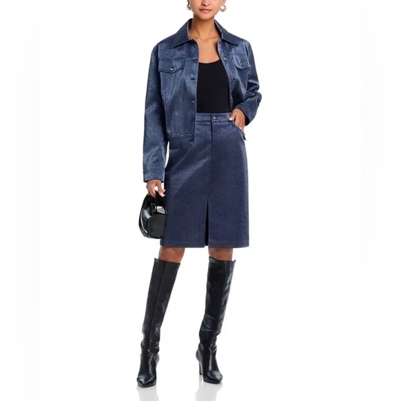 WAYF Camille Glossy Navy Blue Faux Leather Crocodile Alligator Lizard Jacket NWT - Picture 2 of 10